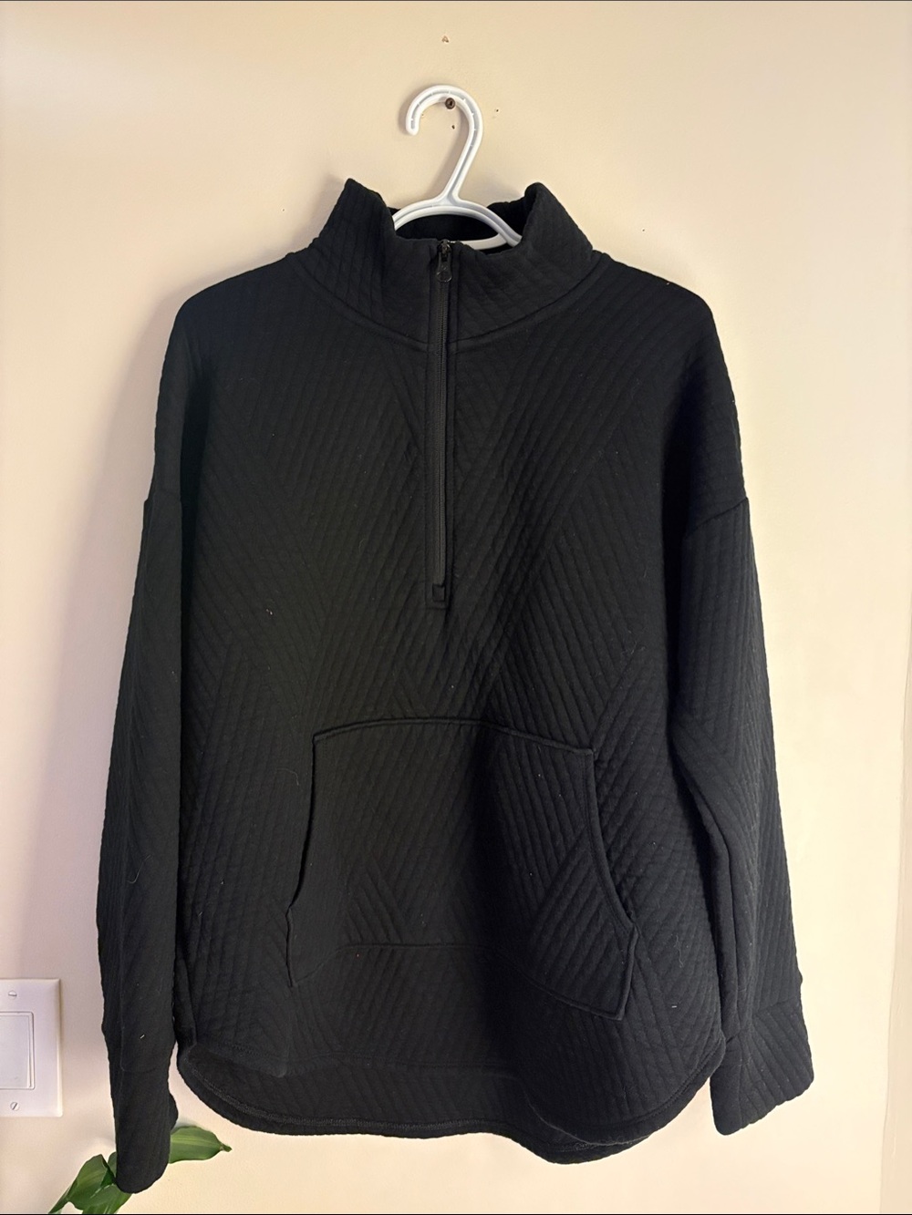 Gap fit small half zip